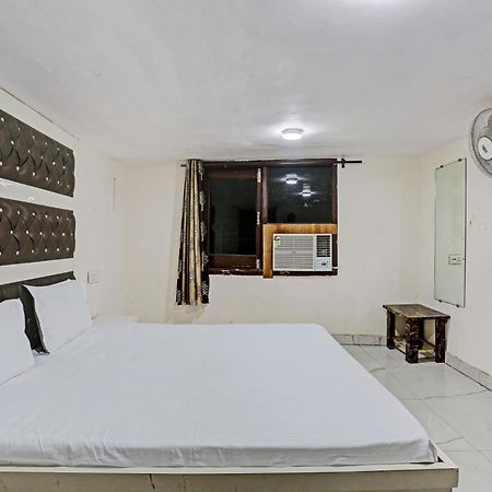 Hotel O Saffron Night Stay Amritsar Buitenkant foto