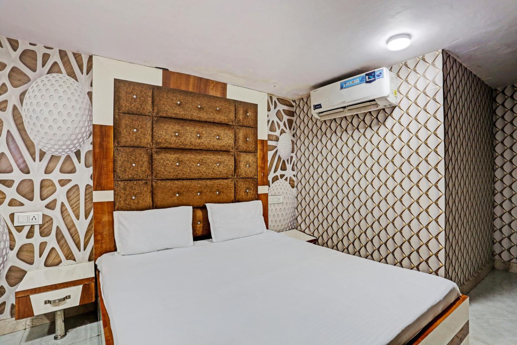 Hotel O Saffron Night Stay Amritsar Buitenkant foto